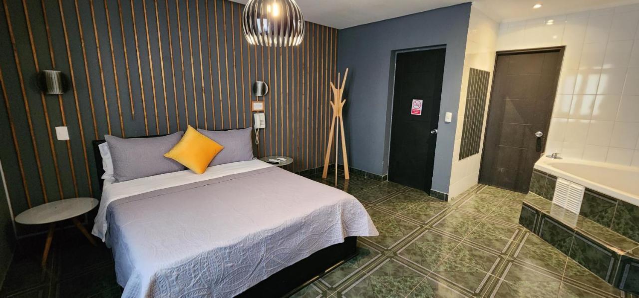 Hotel Voila Santiago du Chili Extérieur photo